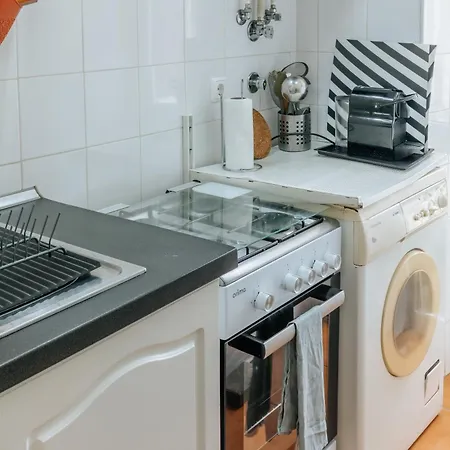 Апартаменти Pena In Arroios, By Mycelia *