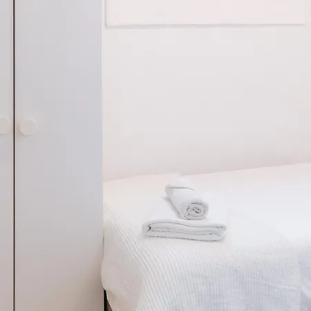 Pena In Arroios, By Mycelia *