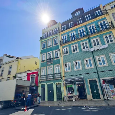 شقة Portucale ! Downtown 3br With Balcony *