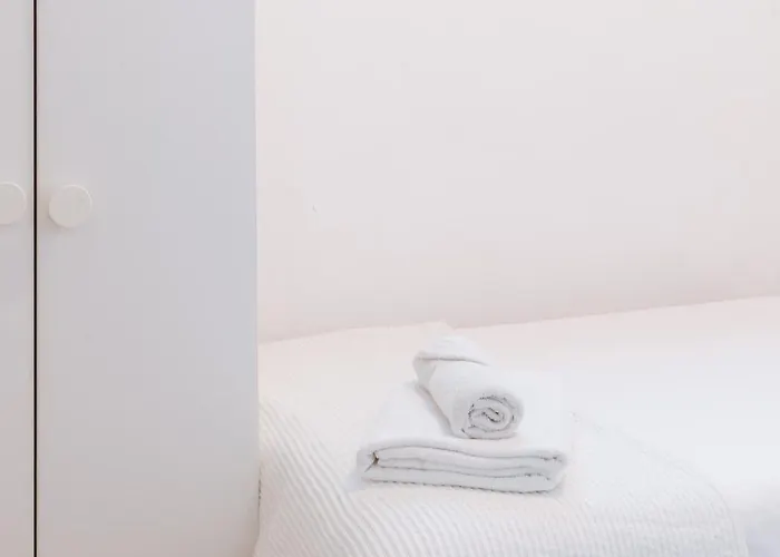 Pena In Arroios, By Mycelia *